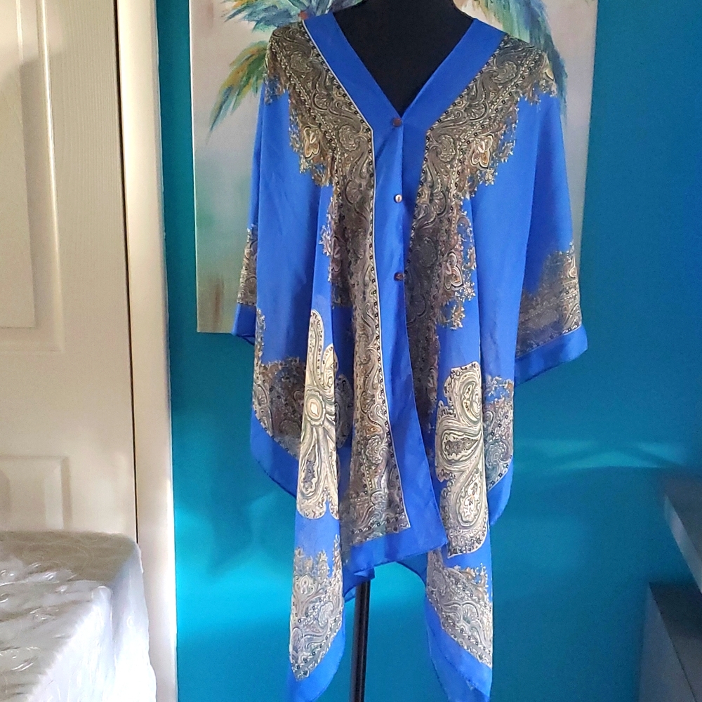 Beautiful blue wrap/scarf  No size